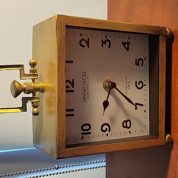 Nikky Home Gold Table Clock New - Picture 13 of 14